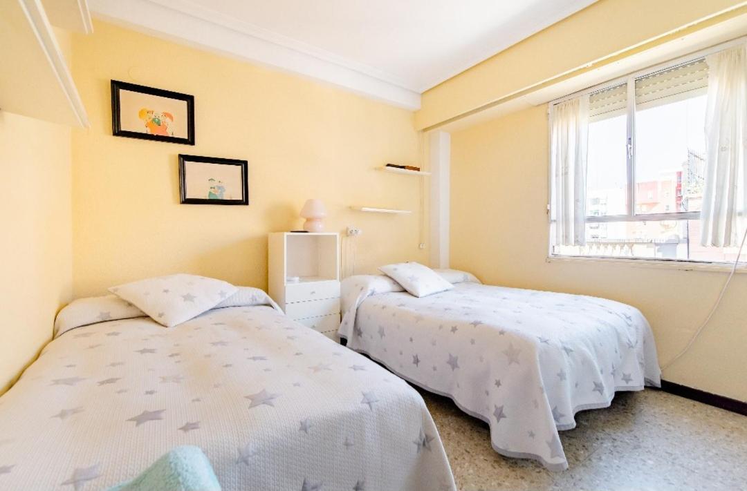 Accommodatie bij particulieren Se Alquila Doble Con Aire Acondicionado Valencia